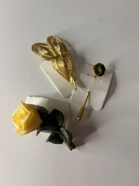 Vintage Brooch Pin Set Floral Gold Filigree Art Deco Enamel Pins Bundle